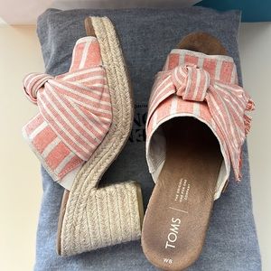 TOMS platform sandals